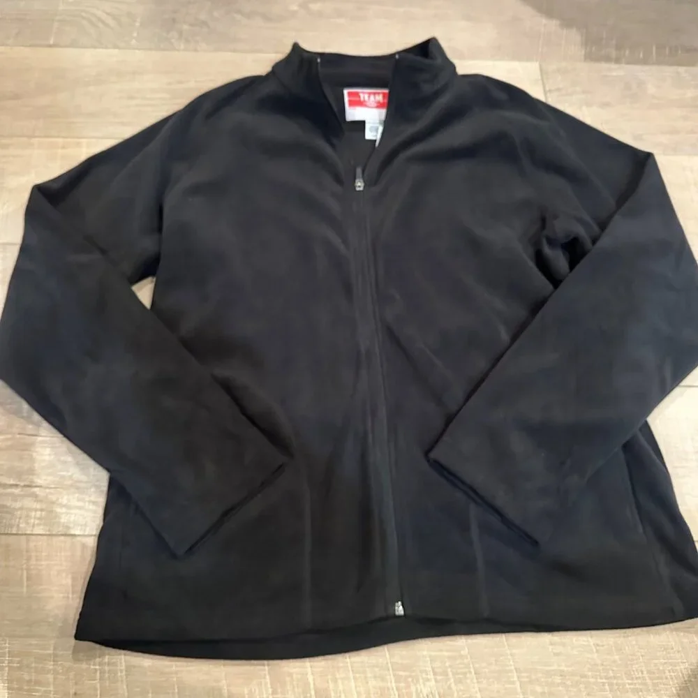 TEAM 365 BLACK ZIP UP JACKET NWOT FLEECE LARGE